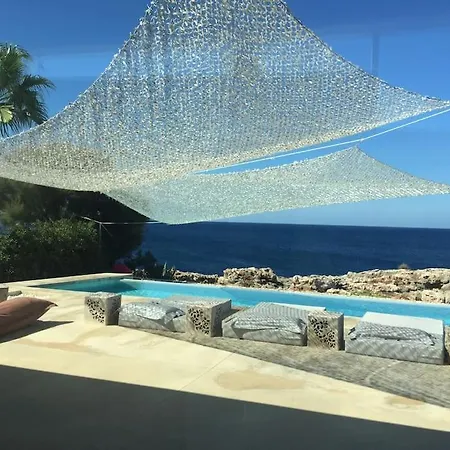 Luxury With Sea Access In Cap d'en Font