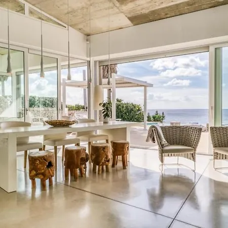 Luxury With Sea Access In Vila Cap d'en Font