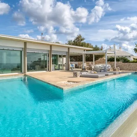 Villa Luxury With Sea Access In Cap d'en Font